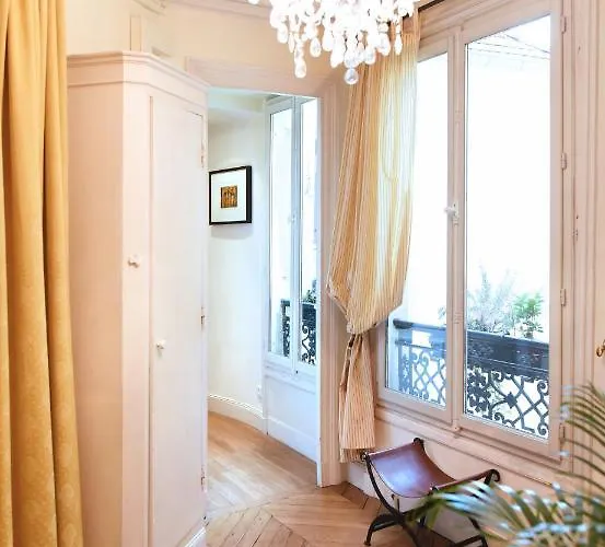 Sophisticated Gem In The Heart Of - 107m2 Διαμέρισμα *